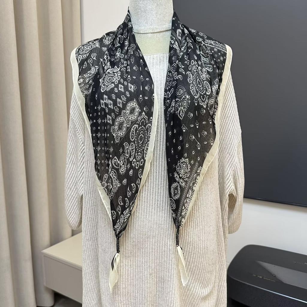 Cotton And Linen Triangle Scarf Summer Thin Silk Scarf Women'S High-End Shawl Women'S Versatile Belt Japanese And Korean Fart Curtain Scarf