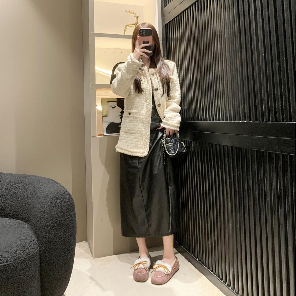 Soft Sole Cotton Single Shoes for Women 2023 New Round Head Autumn and Winter Plush Casual Bean Shoes Warm Flat Bottom Mom's Shoes