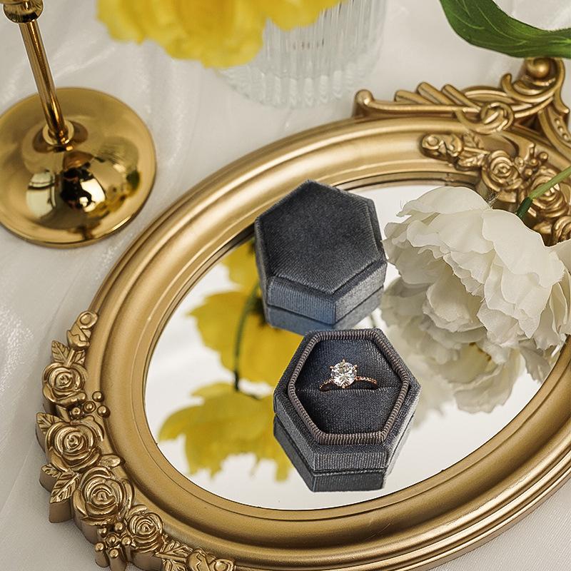 Зеркало в европейском стиле с резьбой в стиле ретро, изысканный золотой поднос для украшений, многофункциональные настенные зеркала для украшения комнаты 2025