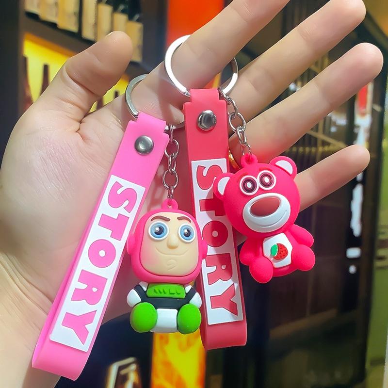 Cute Cartoon Spaceman Keychain Toy Figure Pendant Car Key Ring Chain Creative Small Gift