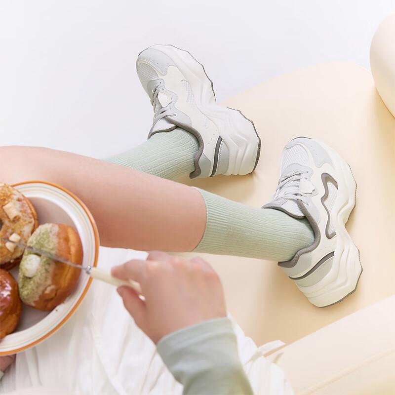 Женские осенние ретро кроссовки 361° на массивной платформе