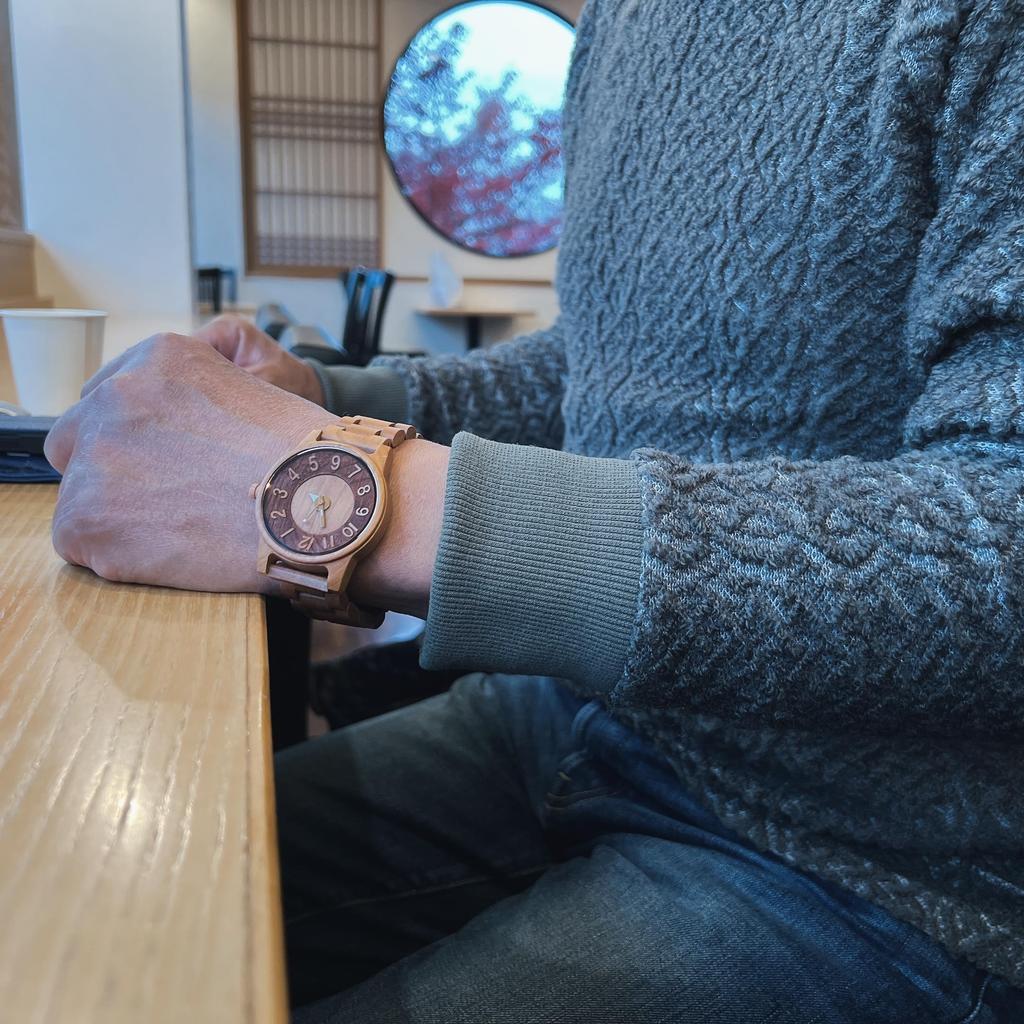 DEMI Wooden stylish pair natural comfortable to environmentally friendly equipped with a Japanese comfortable to comes with a gift wooden box in watch