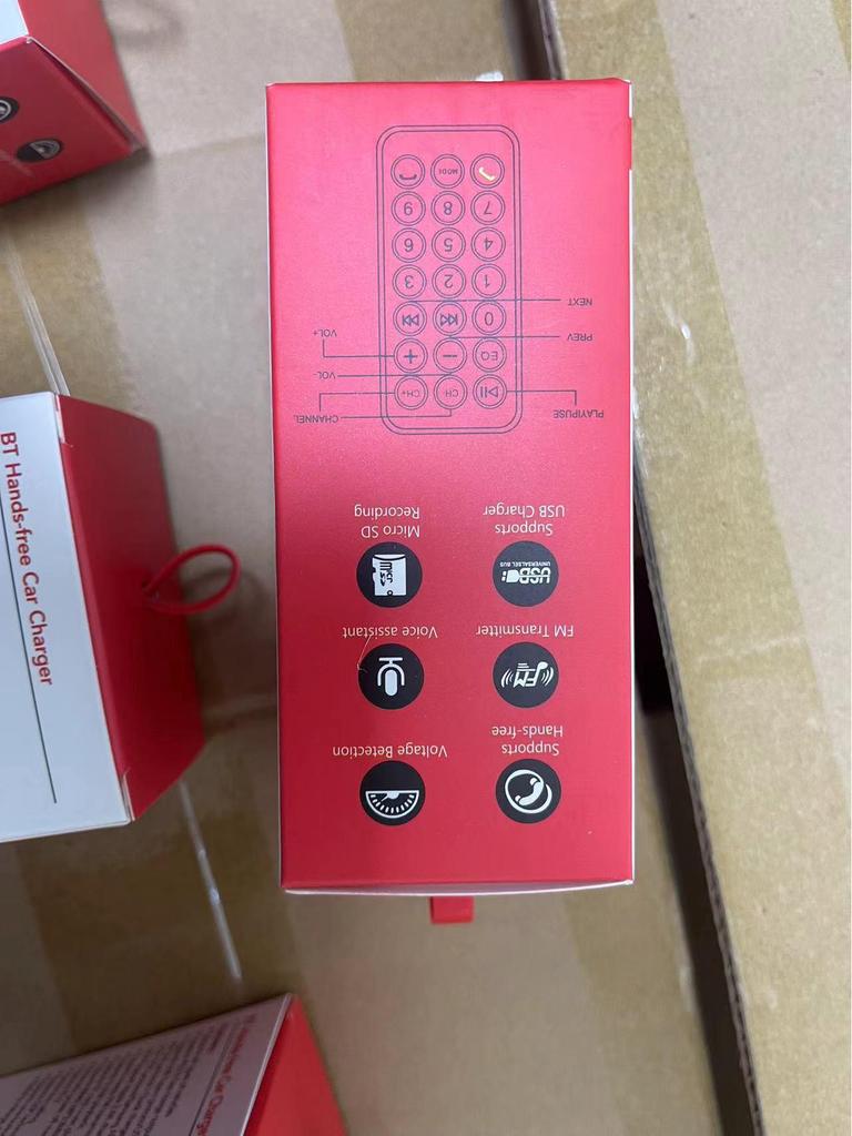 Автомобильный Bluetooth MP3-плеер с функцией громкой связи, голосовым вещанием, быстрой зарядкой PD и USB-накопителем.