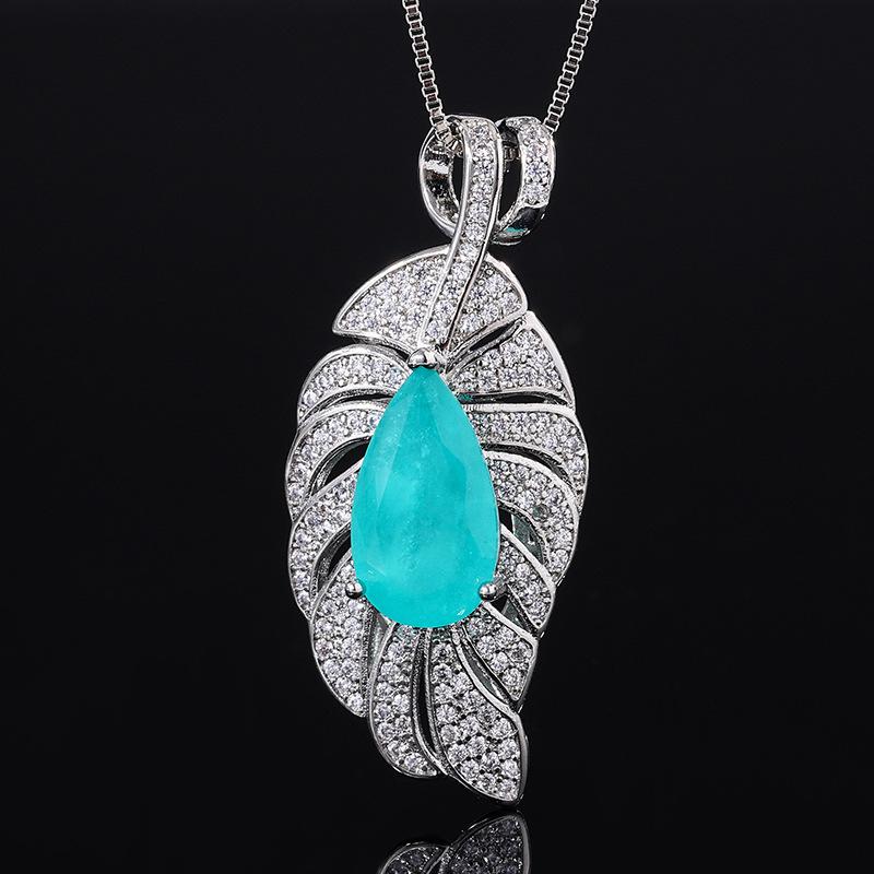 Имитация изумрудного бриллиантового ожерелья Винтажный цвет сокровище параиба лист кулон 2024 модная ключичная цепочка