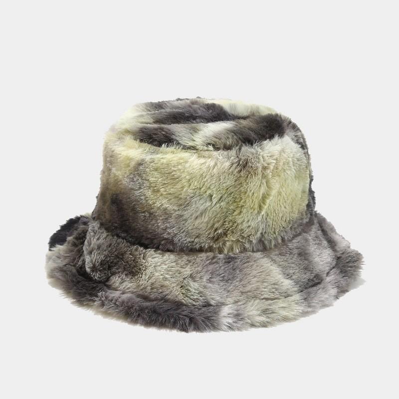 Winter Rainbow Fleece Fisherman Cap For Girls With Windproof And Sunblock Features