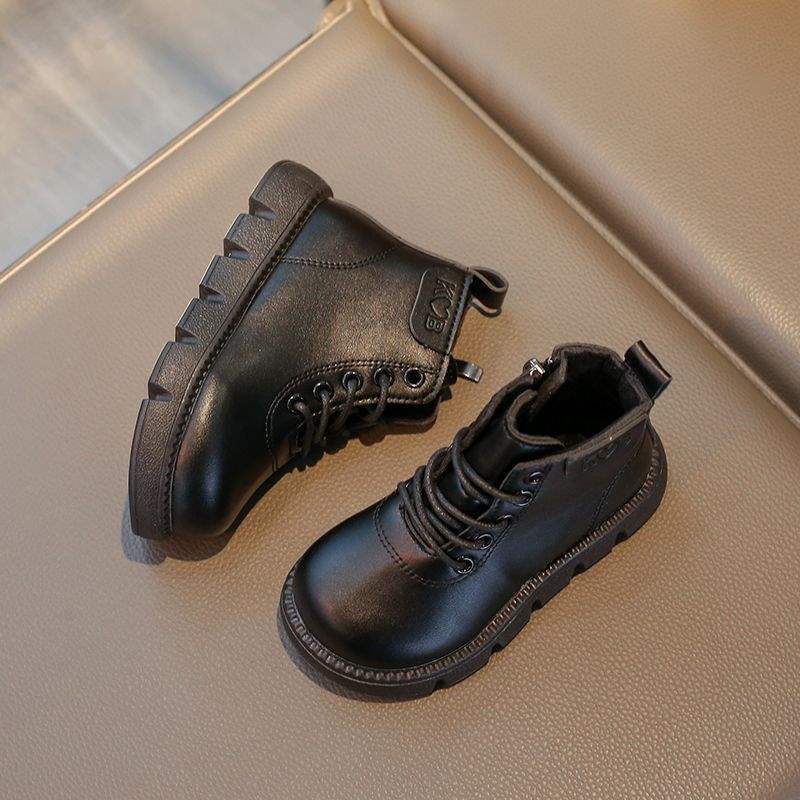 2026 осень и зима новые бархатные ботинки Мартин детские короткие ботинки детские нескользящие кожаные ботинки мальчики британские хлопковые туфли