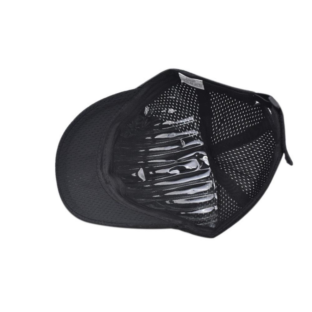Quick Drying Mesh Cap Breathable Trucker Caps Versatile Short Brim Baseball Cap  Unisex