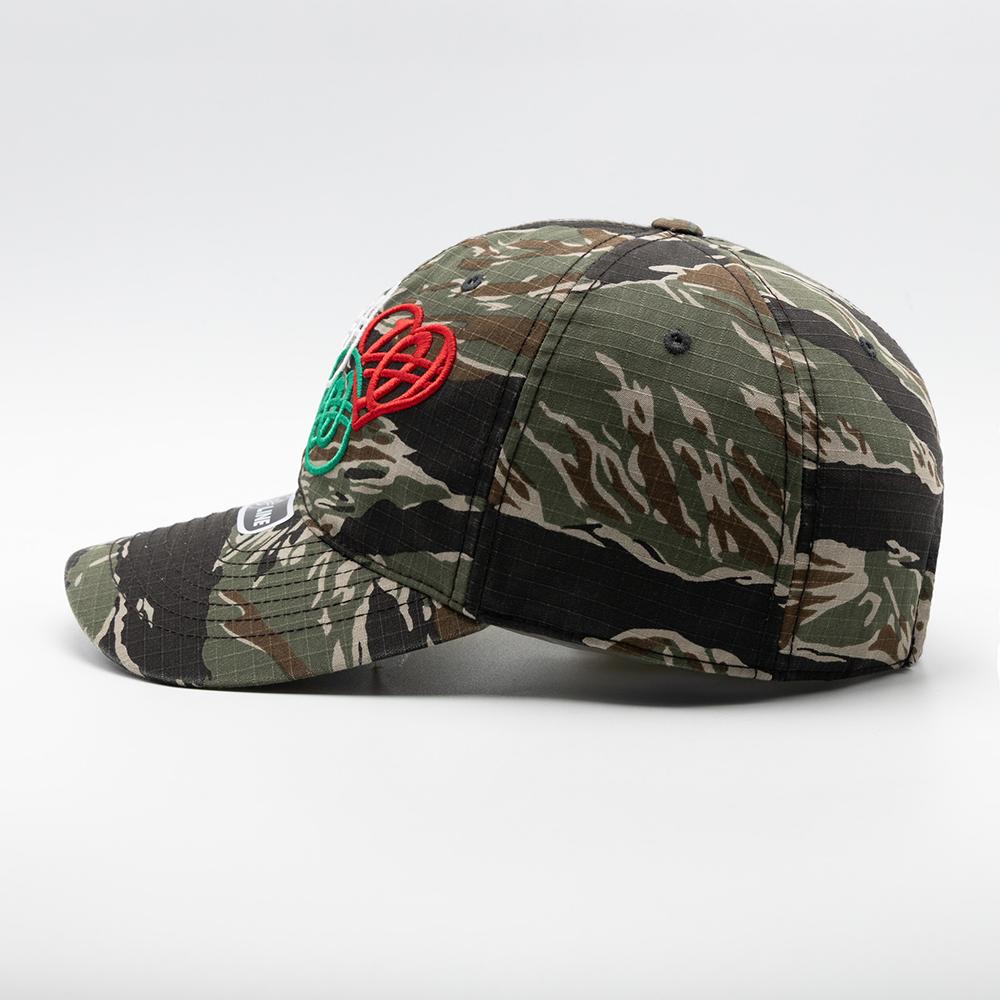Кепка-бейсболка Wieoldeuwoldeu Heart Olympic Tiger Camo
