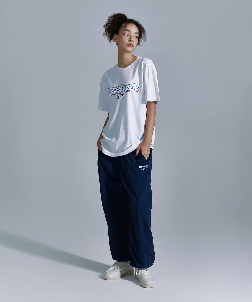 Reebok Базовая графическая футболка - Белая