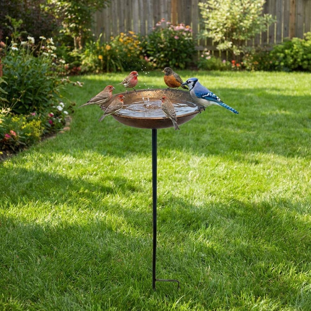 Large Capacity Bird Water Drinker Retro Style Outdoor Bird Bath Metal Bird Feeder Porch Decoration