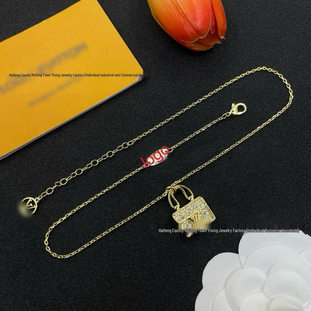 Seiko L Сумка Ожерелье - Классический Корейский Стиль, Простая Роскошь Полный Бриллиант Ключичный Подвес