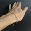 Серебряный браслет с фианитами, вес изделия 2,54 гр (2209041)