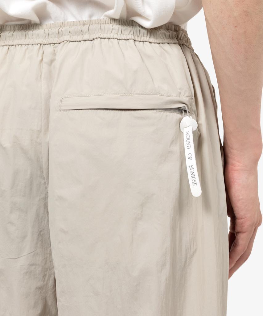 Saundeuobeuseonlaijeu Nylon Taffeta Pants Beige