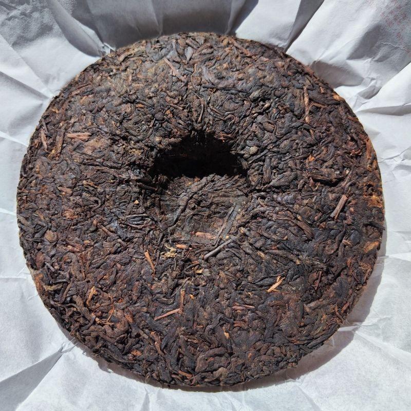 Yunnan Menghai Guyi YU BANG Классический пуэр со вкусом спелого круглого чая Пуэр 357г