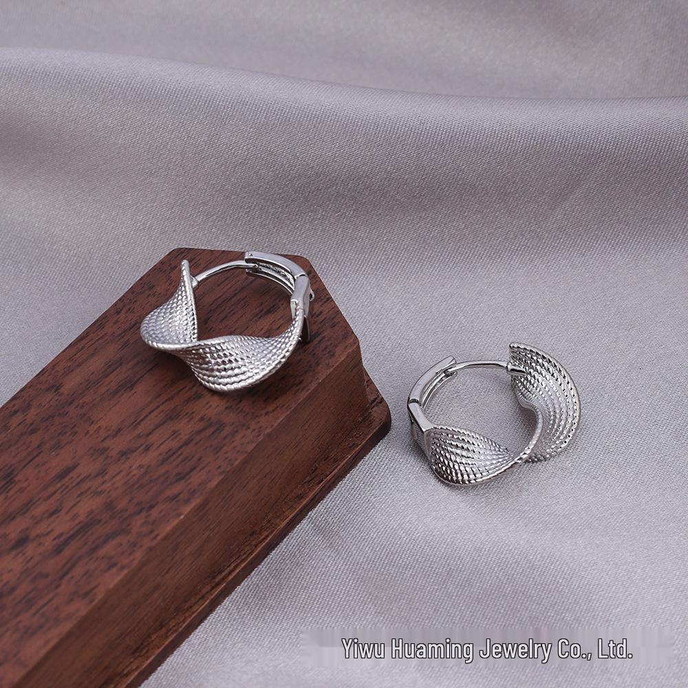 Элегантные серьги с иглами из серебра 925 пробы: Универсальные французские серьги-кольца из меди в нескольких стилях для изысканного образа