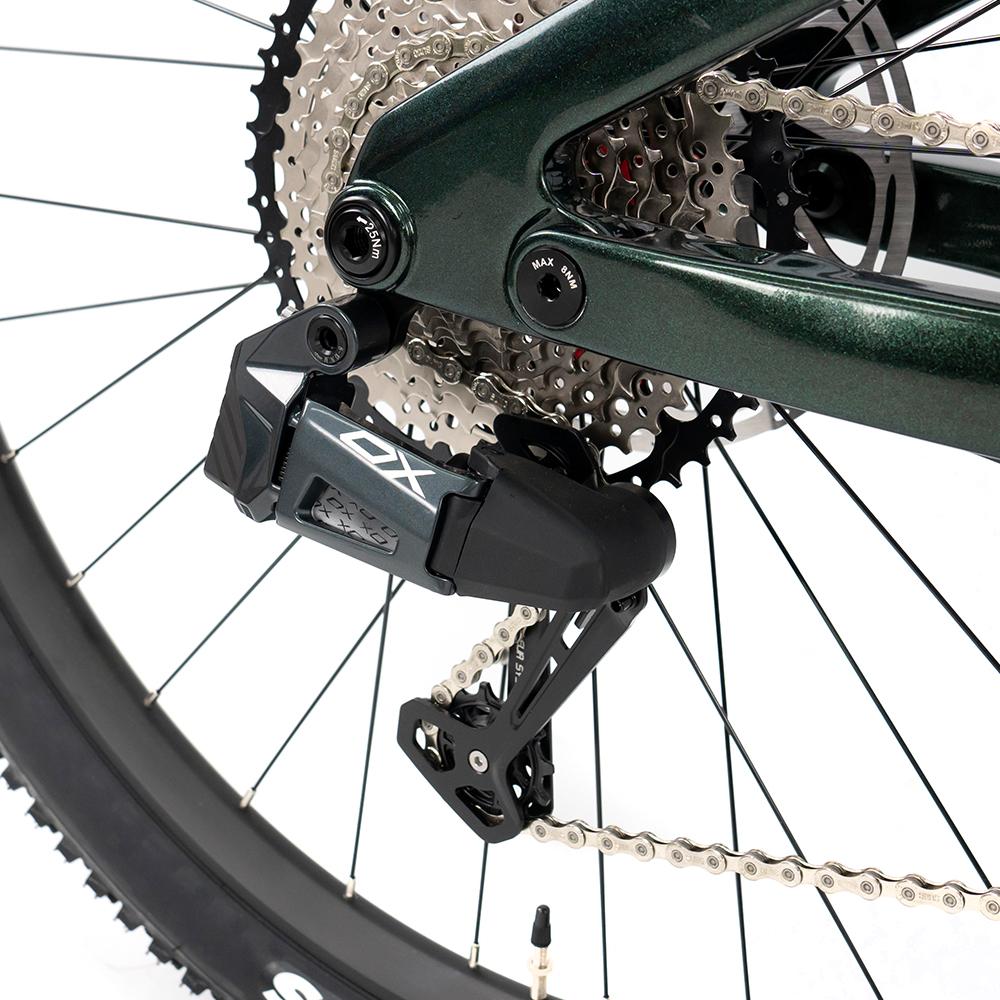 EM19 Высокопроизводительный электрический горный велосипед из углеродного волокна | Двигатель со средним приводом 48В 250Вт, Крутящий момент 75 Нм, Запас хода 130-150 км, 12 скоростей, Гидравлические дисковые тормоза