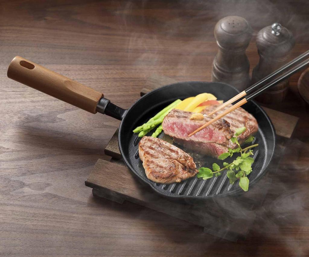 Ishigaki Cast Iron Skillet Grill Pan Wooden Handle 18cm 4455