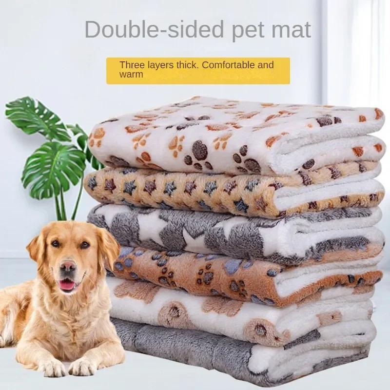 Double-Sided Pet Mat Mats Short Plush Pet Sleeping Bed for Cats Small Dogs Cute Pet Pad Blanket Warm Kitten Cushion Cat Sofa Bed