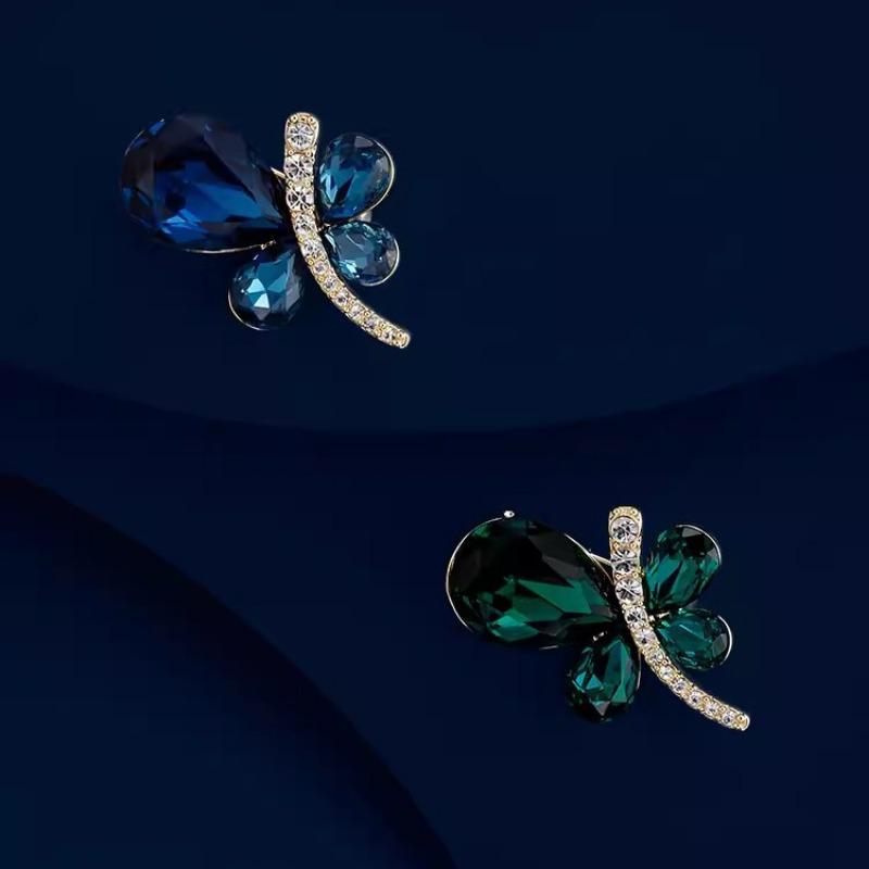 Jane Butterfly Brooch, A High-end Women's Delicate and Small Butterfly Brooch, Versatile and Anti-glare Pin