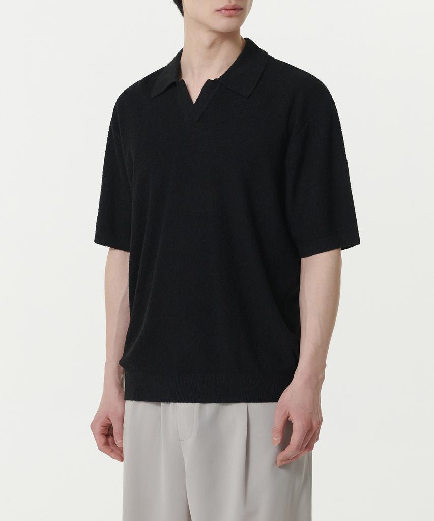 MUSINSA STANDARD Boucle Slit Neck Knitted Polo Shirt [Black]