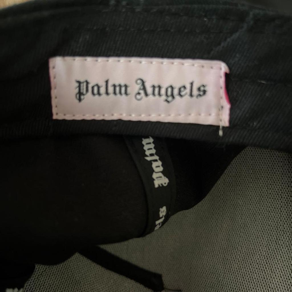 Б/у Кепка PalmAngels Palm Angels Черная Nico-chan