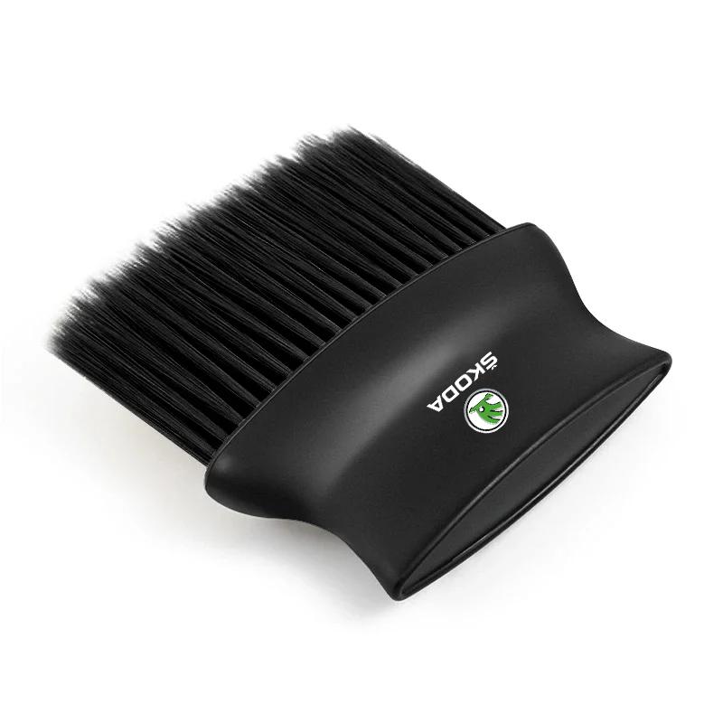 HIAQ2 1PC Car Dedusting Brush Air Outlet Cleaning Brush For Skoda Octavia Fabia Superb Scala Rapid Kodiaq Karoq Kamiq Enyaq Yeti VRS