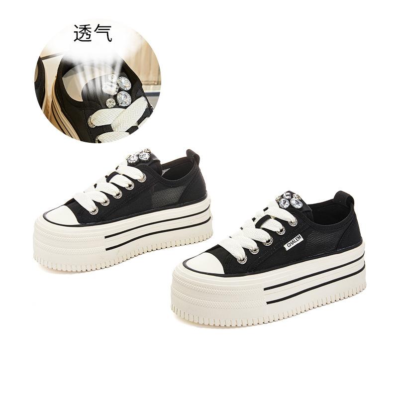 New Platform White Shoes 2025 Summer Breathable Height Increase Muffin Shoes Casual Single Shoes Versatile Women's Shoes Sports Board Shoes