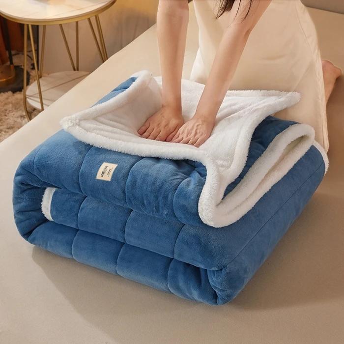 Коралловое флисовое осенне-зимнее теплое одеяло для кровати, 3-слойное утолщенное фланелевое одеяло, мягкое удобное теплое одеяло, можно стирать