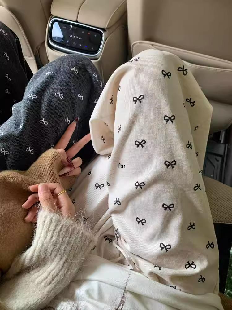 Маленькие корейские брюки с широкими штанинами и принтом-бантиком - Стройнящий драпированный дизайн для весны/осени