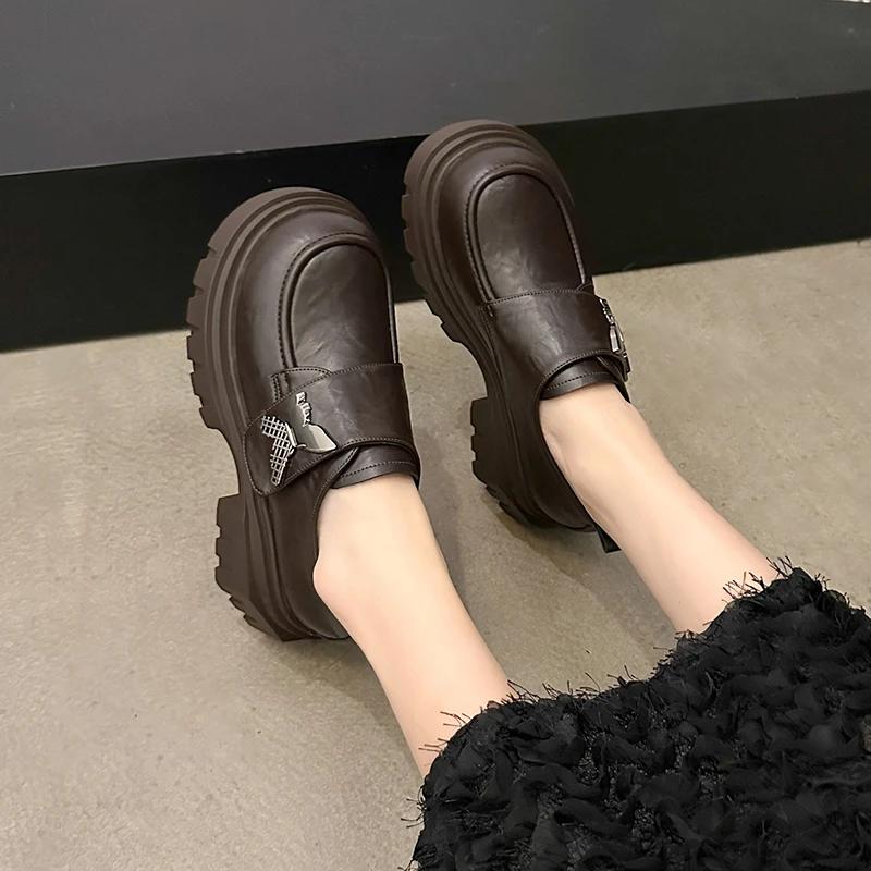 Туфли на плоской подошве, женские туфли-лоферы, дизайнерские туфли-оксфорды с металлическим принтом и бабочкой, осенние туфли для ходьбы с круглым носком, туфли-лодочки Mujer Zapatillas