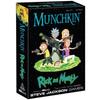 """Dungeon Mayhem"" — это стратегическая карточная игра для детей с дикими монстрами, полностью на английском языке."