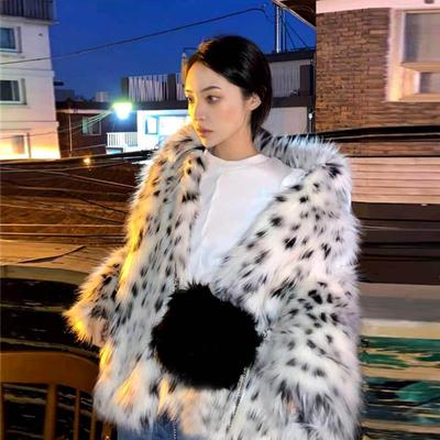 Новая зимняя корейская шуба из лисьего меха для молодых женщин, короткая шуба из искусственного меха с леопардовым узором, свободная посадка
