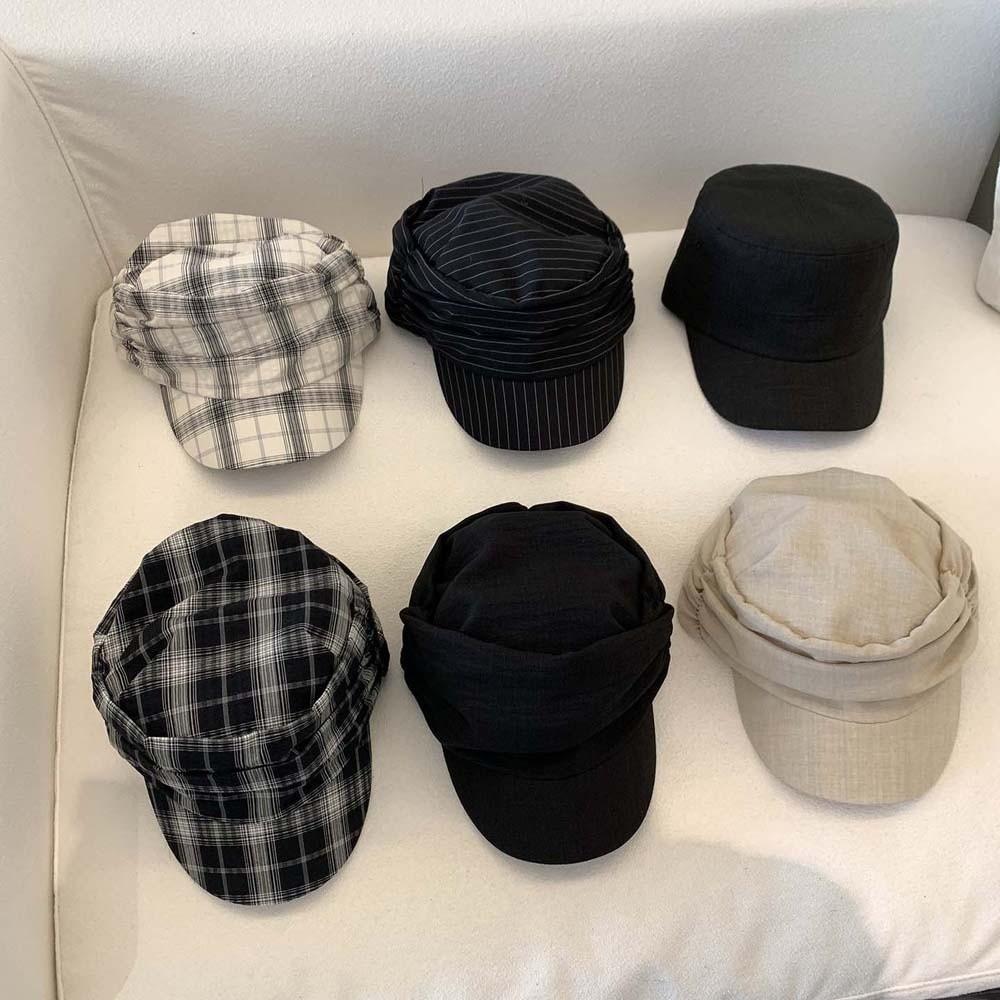 Vintage Looking Peaked Flat Cap British Style Sun Protection Hat Performances