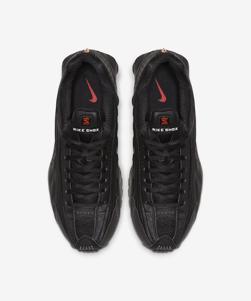 Nike Shox R4 W - Черный:Макс Оранж:Черный / Ar3565-004