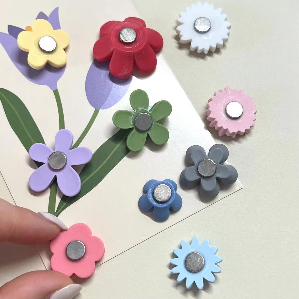 10 овальных магнитов на холодильник в виде цветов Kawaii — красочные и прочные, идеально подходят для домашнего декора и организации офиса