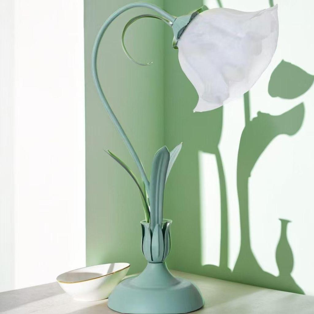 Romantic LED Bedside Table Lamp – Ideal Girl's Birthday Gift & Bedroom Atmosphere Light