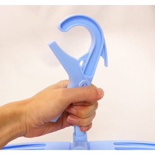 KOKUBO Промышленные вешалки для прачечной, Набор из 2 шт. (Розовый и синий), приблизительно. 7 x 6 x 45 см, Выдвижные вешалки для одежды, Подходят для объемных толстовок, 6235, 2 шт.