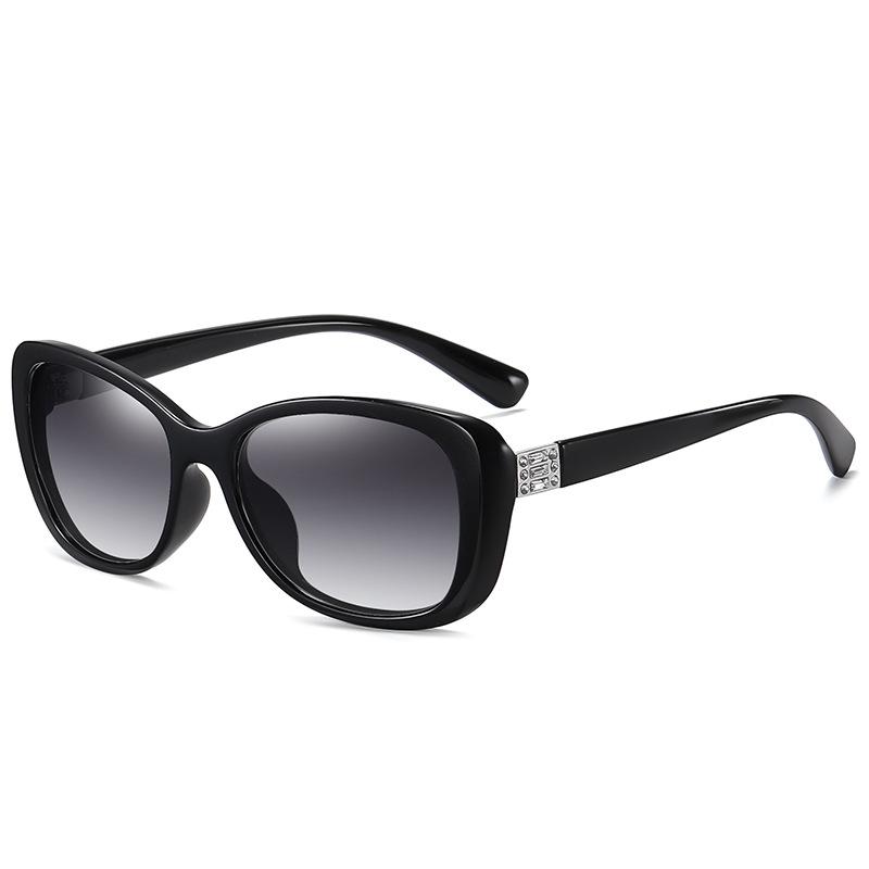 Fashion Polarized Sunglasses Plastic Frame Ladies Sunscreen UV400 Glasses Outdoor Fishing Sun Glasses