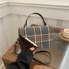 Plaid Shoulder Bag Season Niche Design Retro Versatile Messenger Bag Temperament Small Square Bag