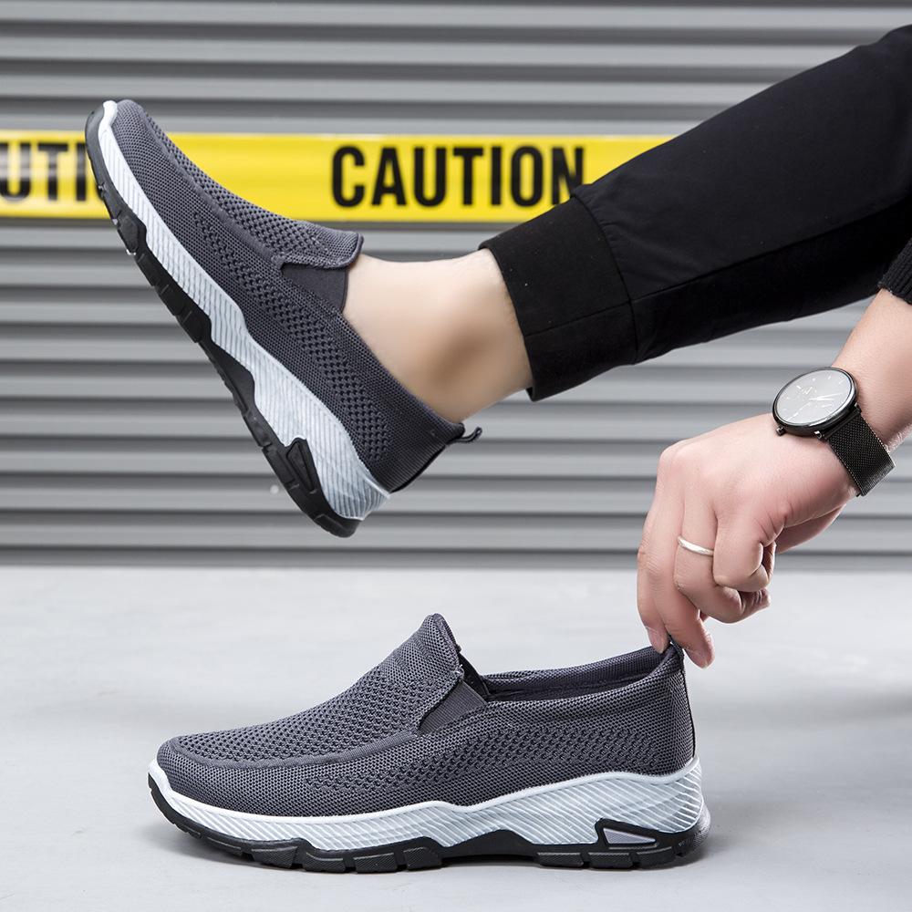 Новая мужская спортивная повседневная обувь мода 2024 ленивые кроссовки на одной педали низкие с мягкой подошвой дорожная обувь