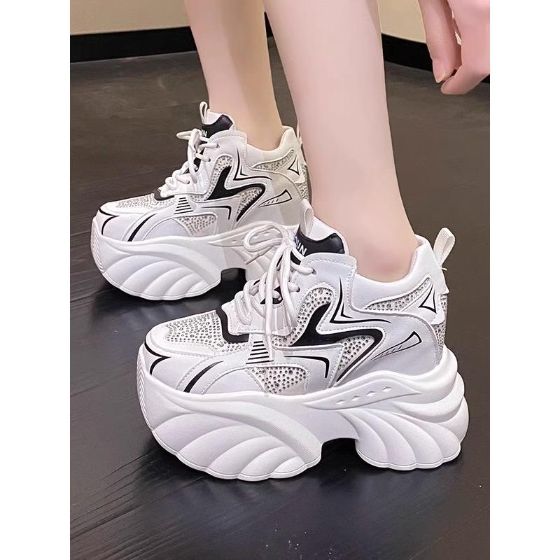 10CM Women Chunky Shoes 2025 Spring Thick Sole Ladies Stylish High Platform Sports Sneakers Outdoor Leisure Leather Dad Shoes