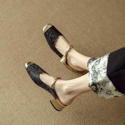 Сумка в сказочном стиле, модные кожаные сандалии 2025, новая летняя французская толстая подошва, нескользящие, с полым национальным стилем, женские шлепанцы