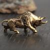 Mini Brass Wealth Bull Figurine Pendant Vintage Feng Shui Ornament Metal Animal Statue for Home Desktop Decoration Ornament
