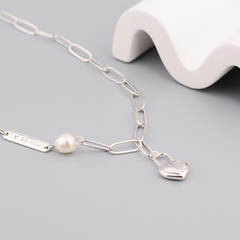 Heart-Shaped Necklace Women'S Personality Simple Hip-Hop Special-Shaped Pearl Letter Tag Love Lock Neck Chain