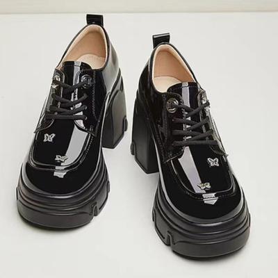 Модные туфли на квадратном каблуке, осенняя новинка, с круглым носком, ремешками спереди, на платформе, нескользящие, износостойкие, на высоком каблуке