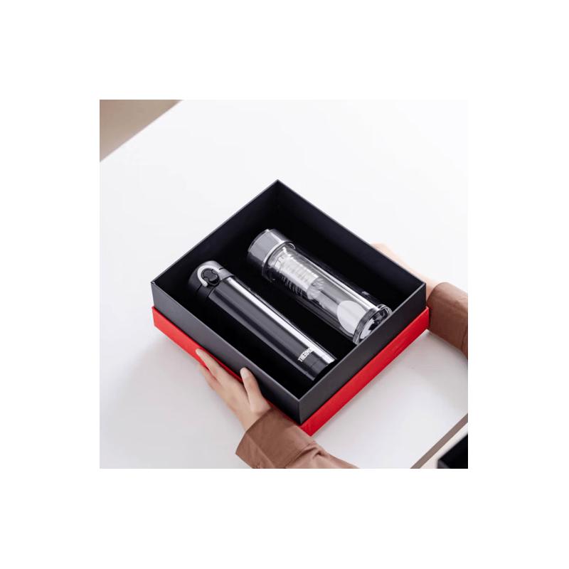 Thermos Подарочный набор: Термокружка и стеклянный стакан из титана