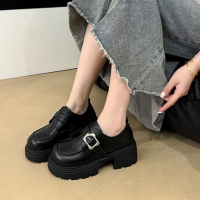 Высокая толстая подошва увеличение роста 6 см маленький мужчина черный маленькие кожаные туфли женские в британском стиле 2025 новые осенние лоферы женские туфли