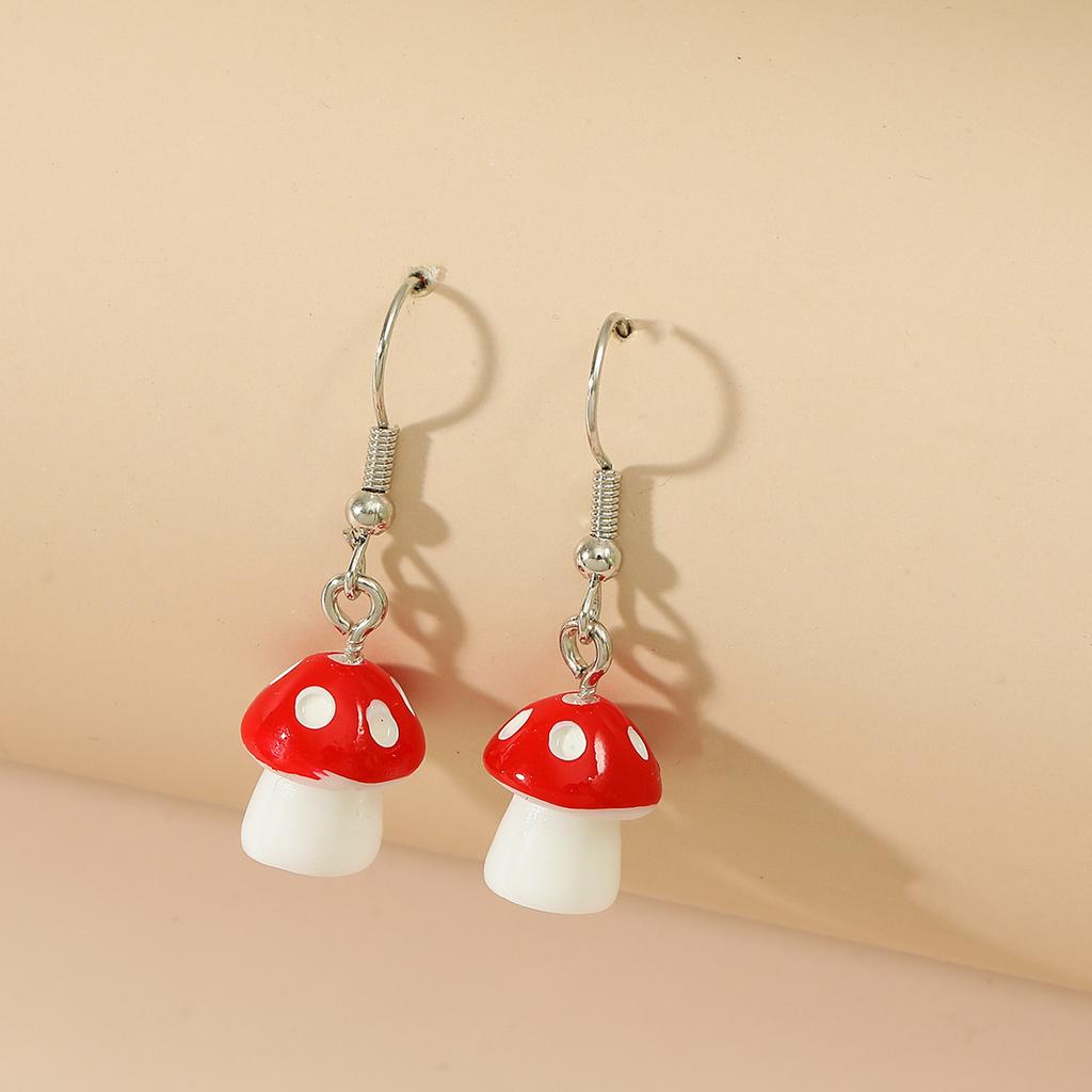 Милые серьги-грибы, серьги Mori Girl Creative Resin Dripping Mushroom Korean Earrings Women