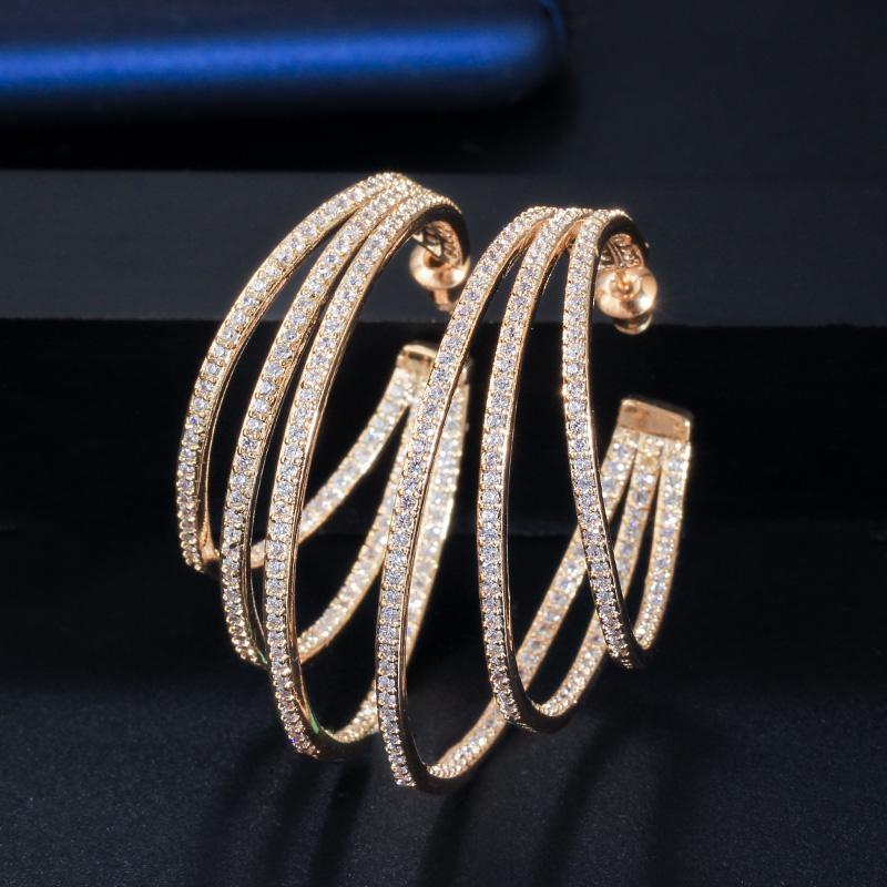 Серьги-кольца WWJ с геометрическим рисунком и тремя кругами с кубическим цирконием