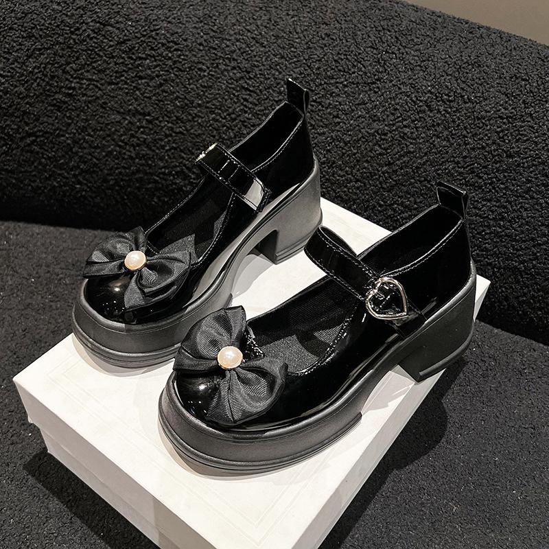 Модные женские туфли на высоком каблуке Ma Lizhen Shoes Весенние новые туфли с бантом и жемчугом Small Leather Shoes Мокасины на платформе Bottom